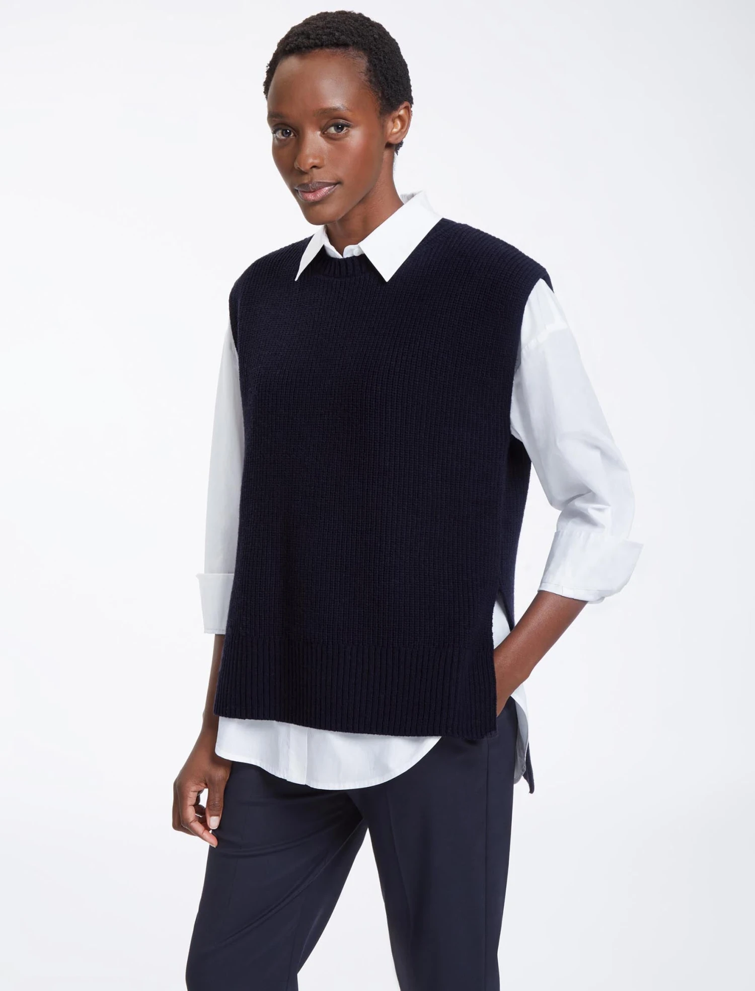 Janice Wool Round Neck Sleeveless Jumper - Navy 6 Janice Wool Round Neck Sleeveless Jumper - Navy - Image 4