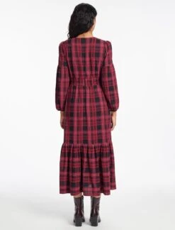 Daphne Organic Cotton Seersucker Maxi Dress - Red Black 16 Daphne Organic Cotton Seersucker Maxi Dress - Red Black -Cheap Closet Curation Store SP24 D606 DAPHNE RED BLACK LS 1051