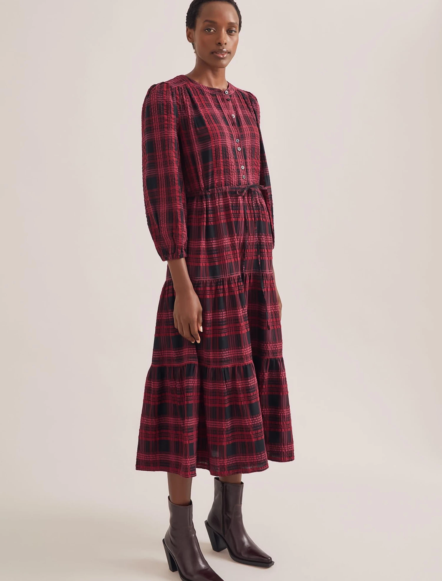 Alice Organic Cotton Seersucker Maxi Dress - Red Black 7 Alice Organic Cotton Seersucker Maxi Dress - Red Black - Image 5
