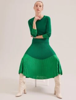 Colette Contrast Hem Skirt - Emerald Green -Cheap Closet Curation Store SP24 SK105 COLETTE EMERALDGREEN LS 19272