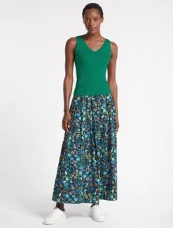 Tammy Rayon V Neck Vest - Emerald Green -Cheap Closet Curation Store SU23 K131 TAMMY EMERALDGREEN LS 3260