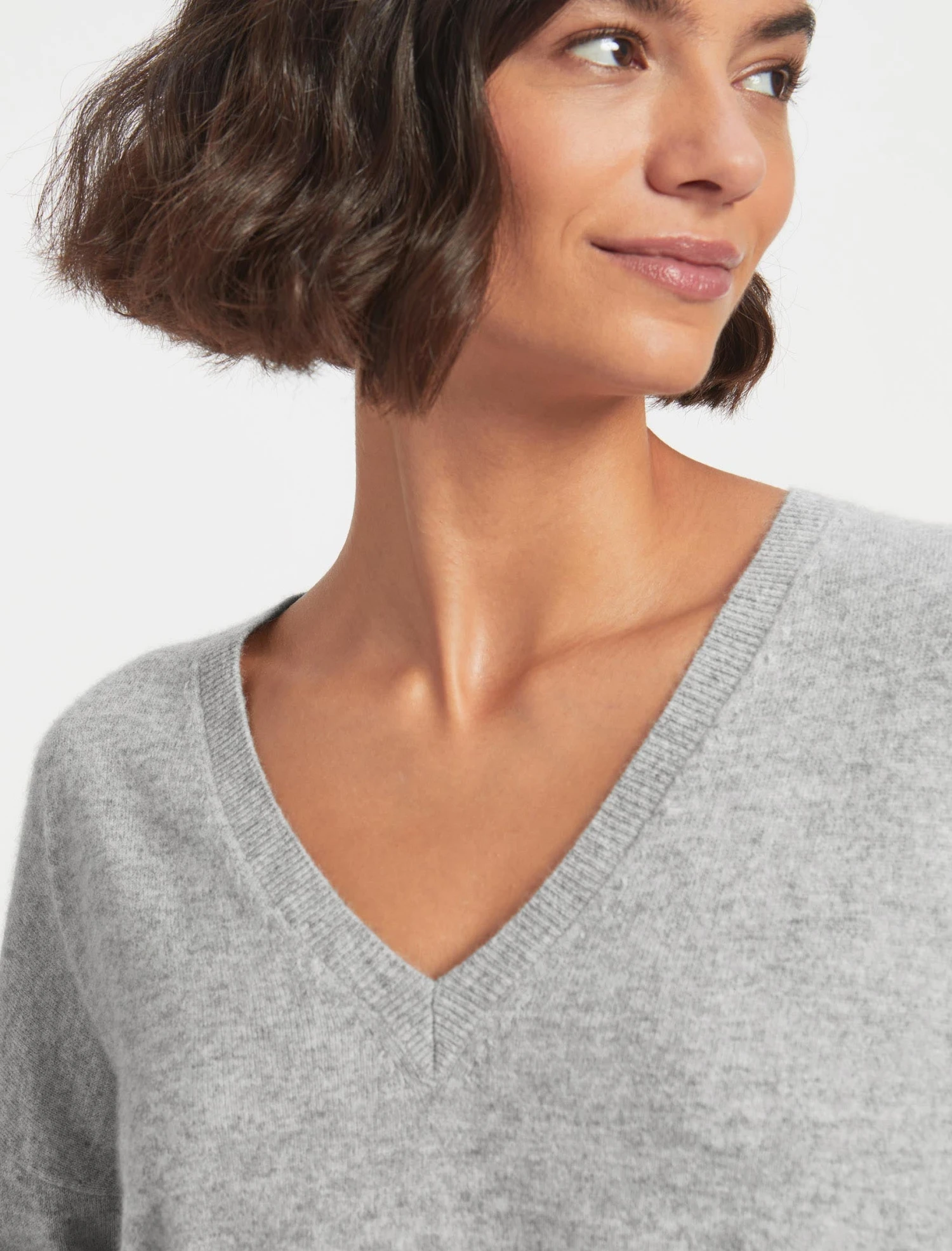 Joely Cashmere Curved Hem Boxy Jumper - Light Grey 5 Joely Cashmere Curved Hem Boxy Jumper - Light Grey - Image 3