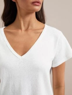 Madison Linen Blend V Neck Knit T-Shirt - White -Cheap Closet Curation Store SU24 K187 MADISON WHITE LS 3609