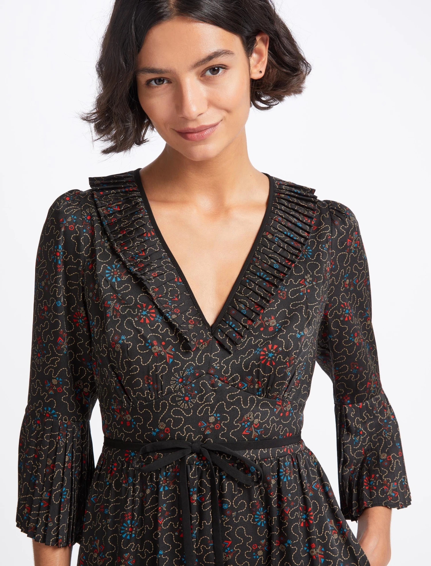 Cordelia V Neck Maxi Dress - Red Blue Wiggle Print 4 Cordelia V Neck Maxi Dress - Red Blue Wiggle Print - Image 2